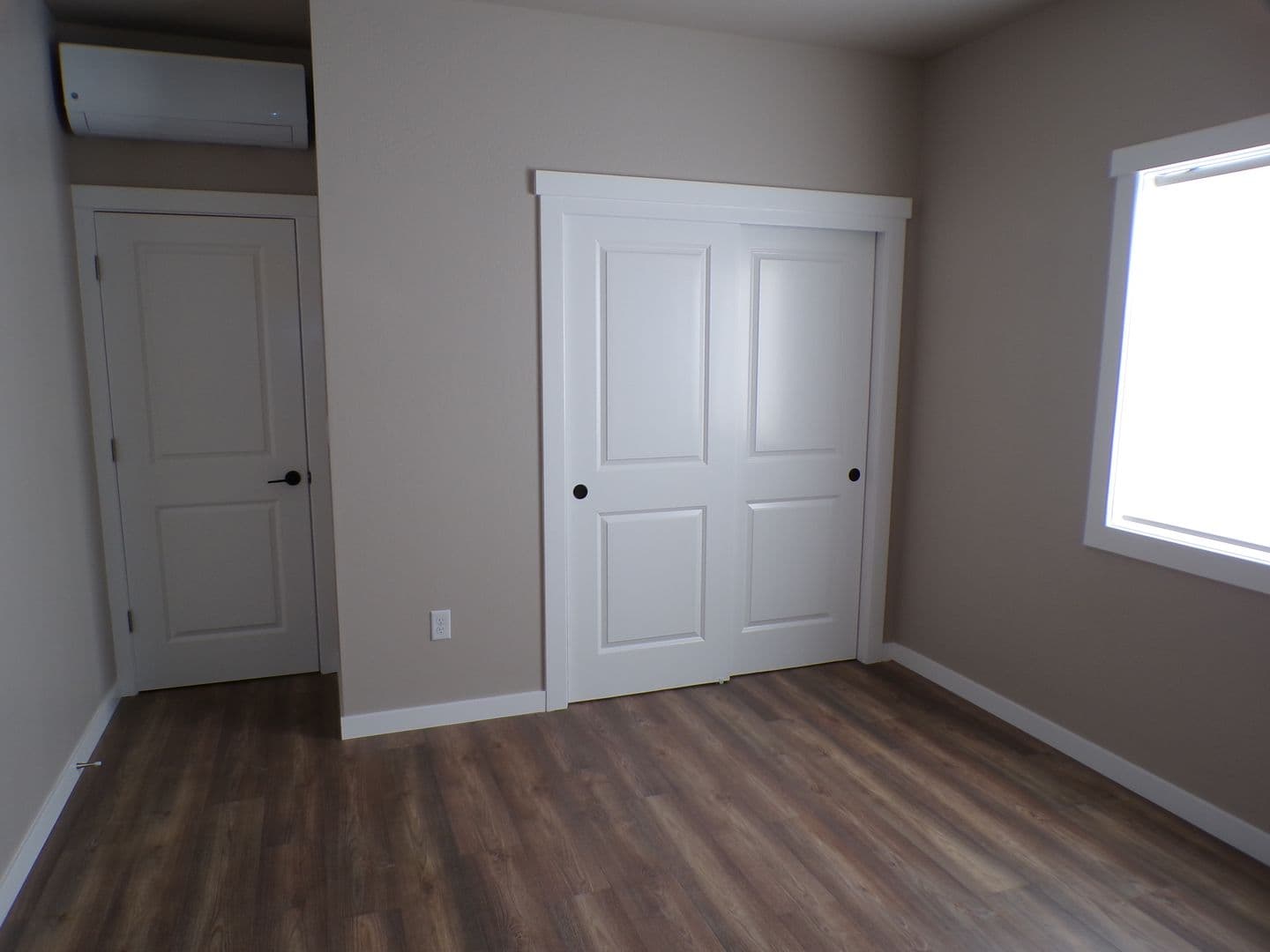 Eagle Point House: 126 Lorraine Ave