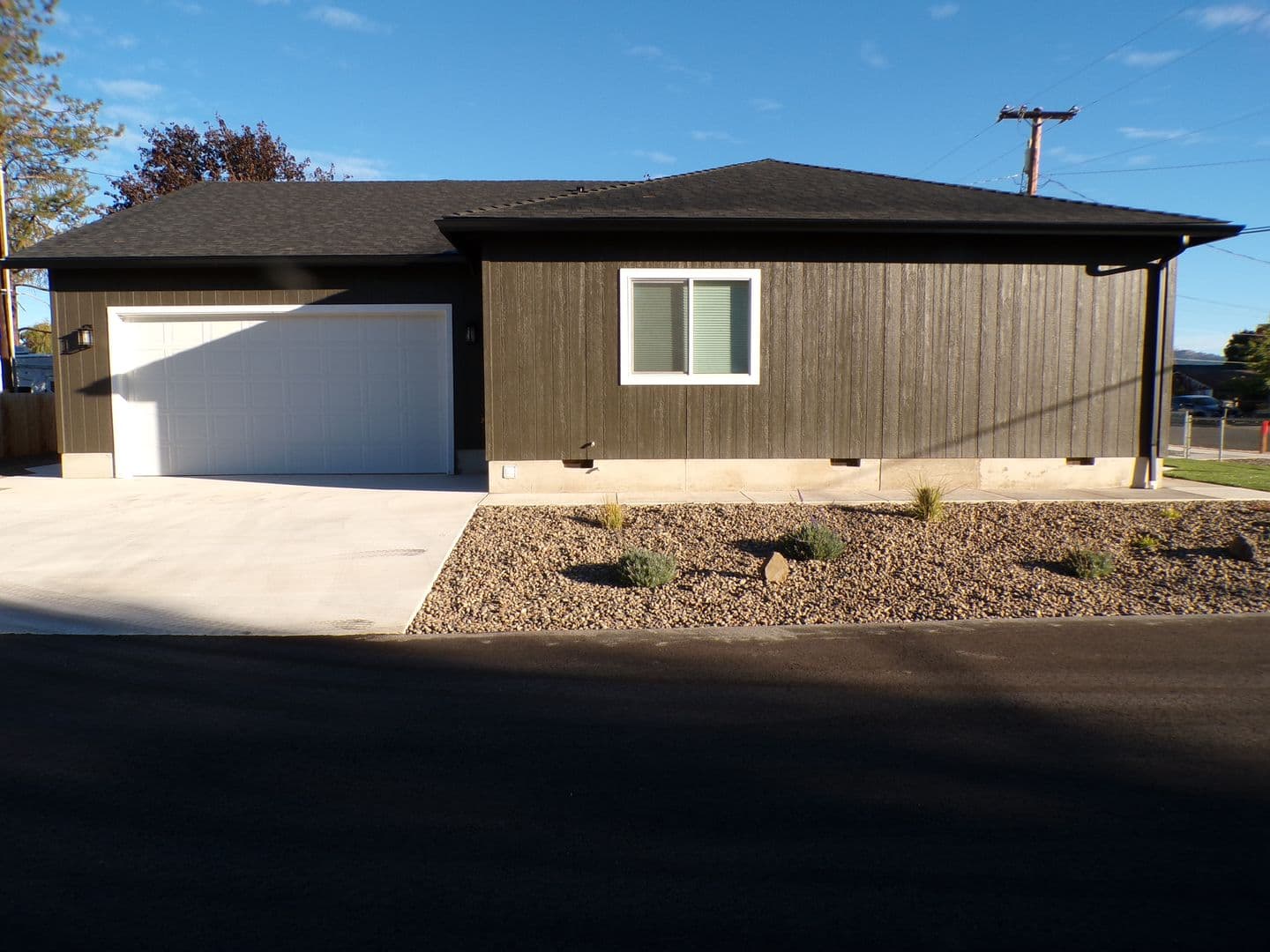 Eagle Point House: 126 Lorraine Ave
