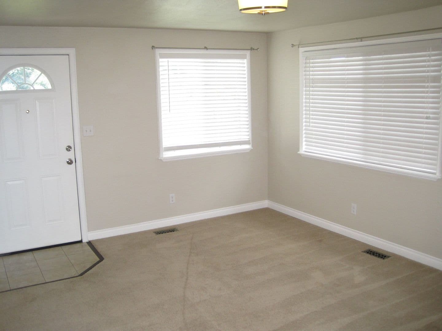 Eagle Point House: 20 N. Buchanan Ave.