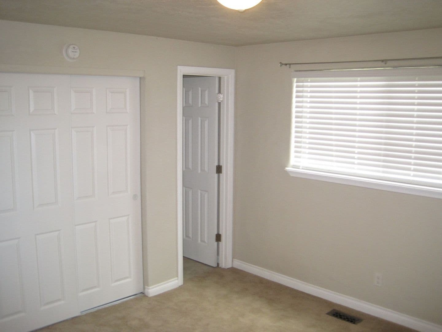 Eagle Point House: 20 N. Buchanan Ave.