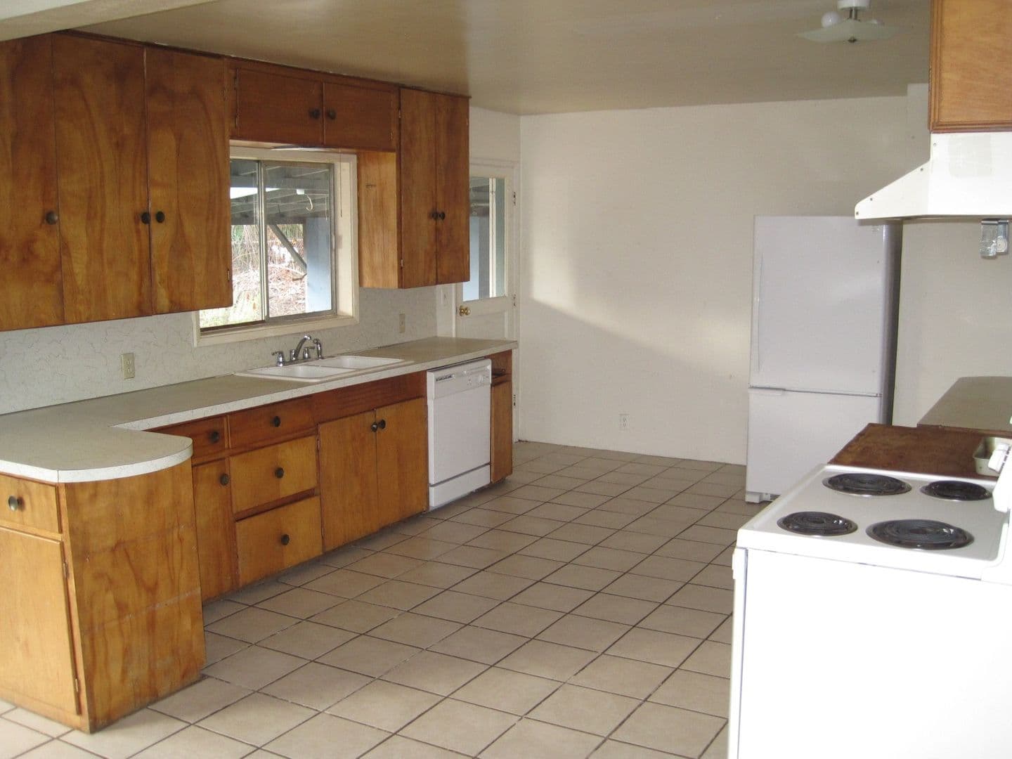 Ashland House: 159 Wightman St.