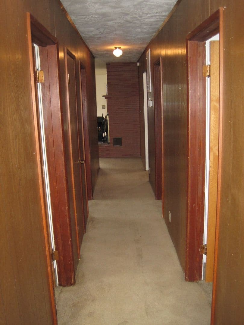 Ashland House: 159 Wightman St.