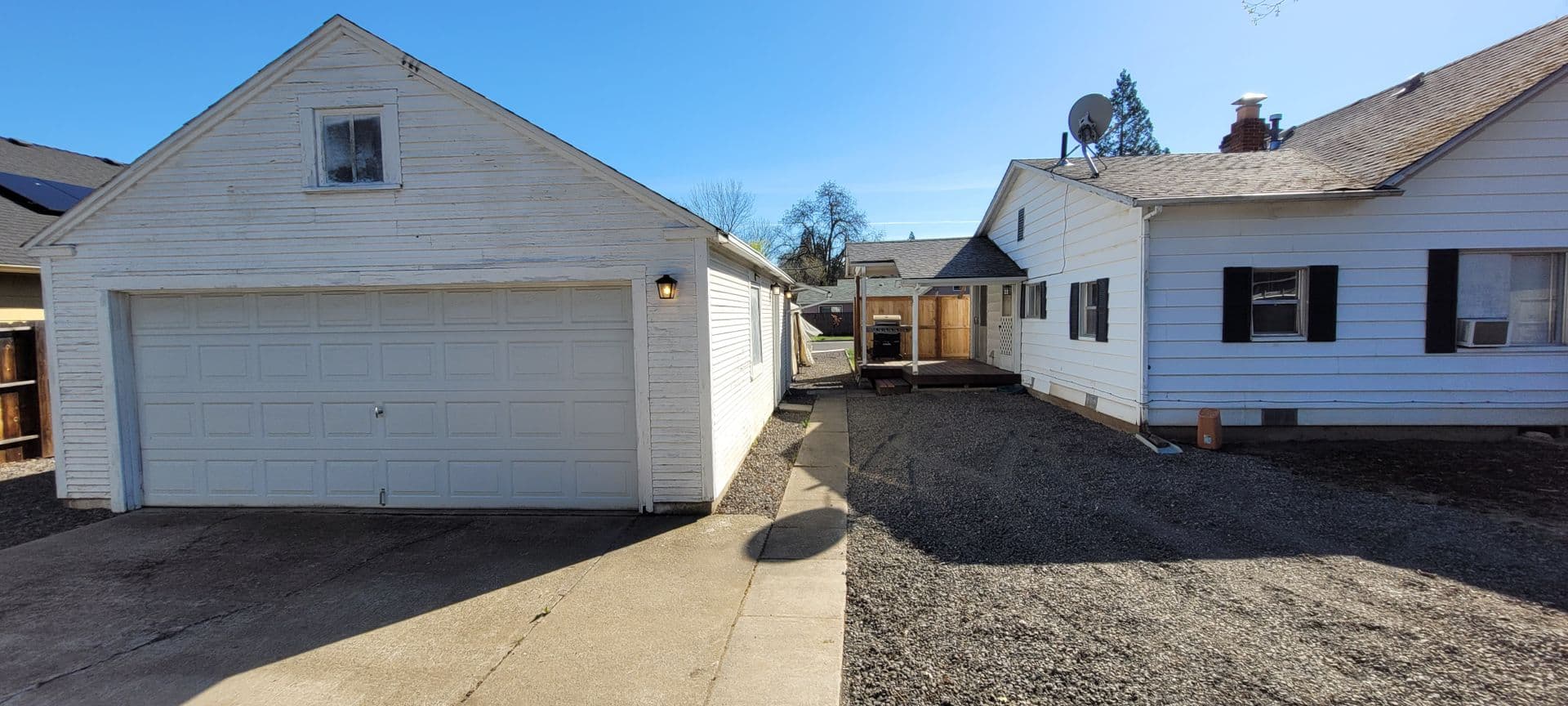 Medford House: 872 Marshall Ave.