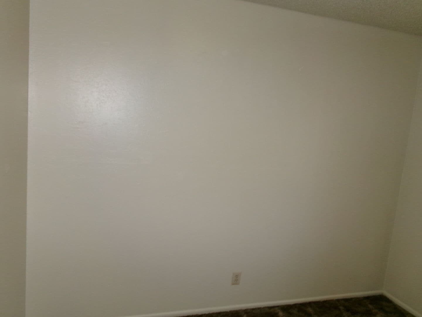 Medford Apartment: 1050 Spring St.