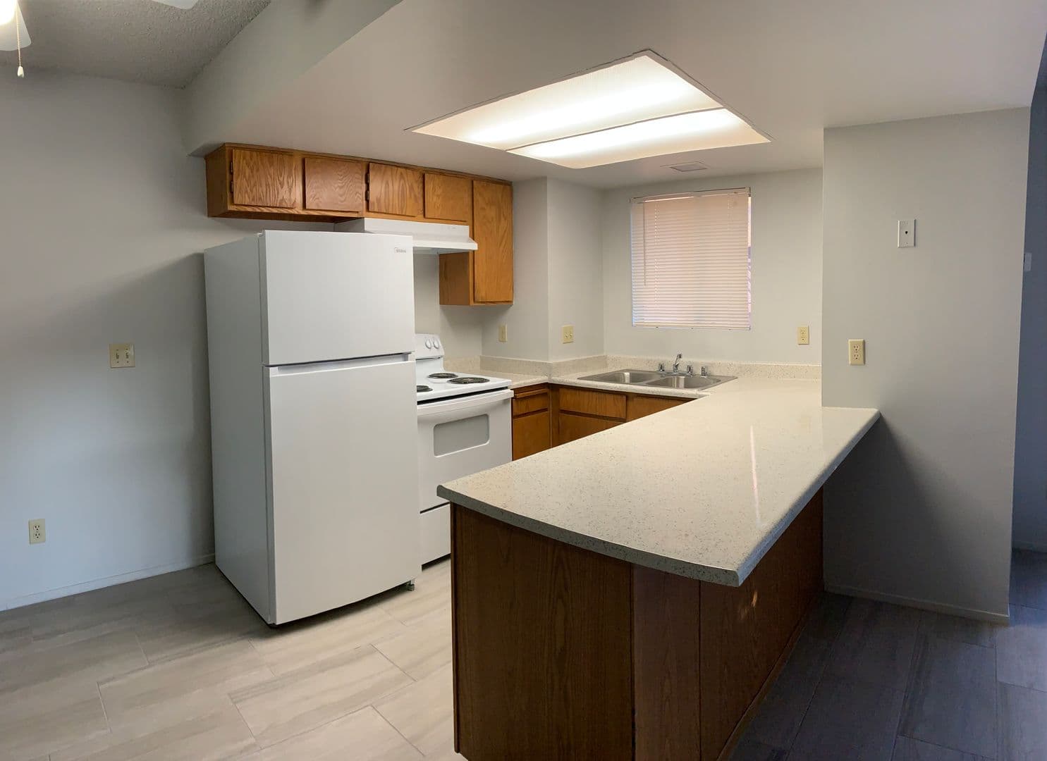 Palm Desert Apartment: 77-901 Dudley Dr.