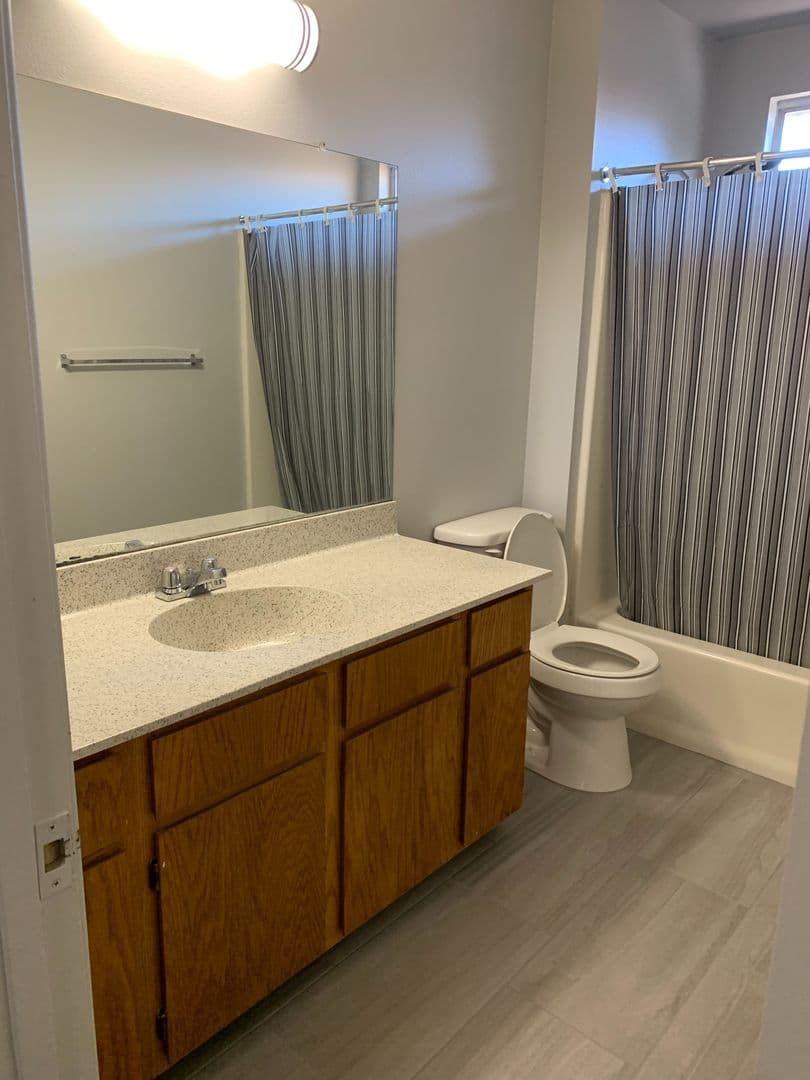 Palm Desert Apartment: 77-901 Dudley Dr.
