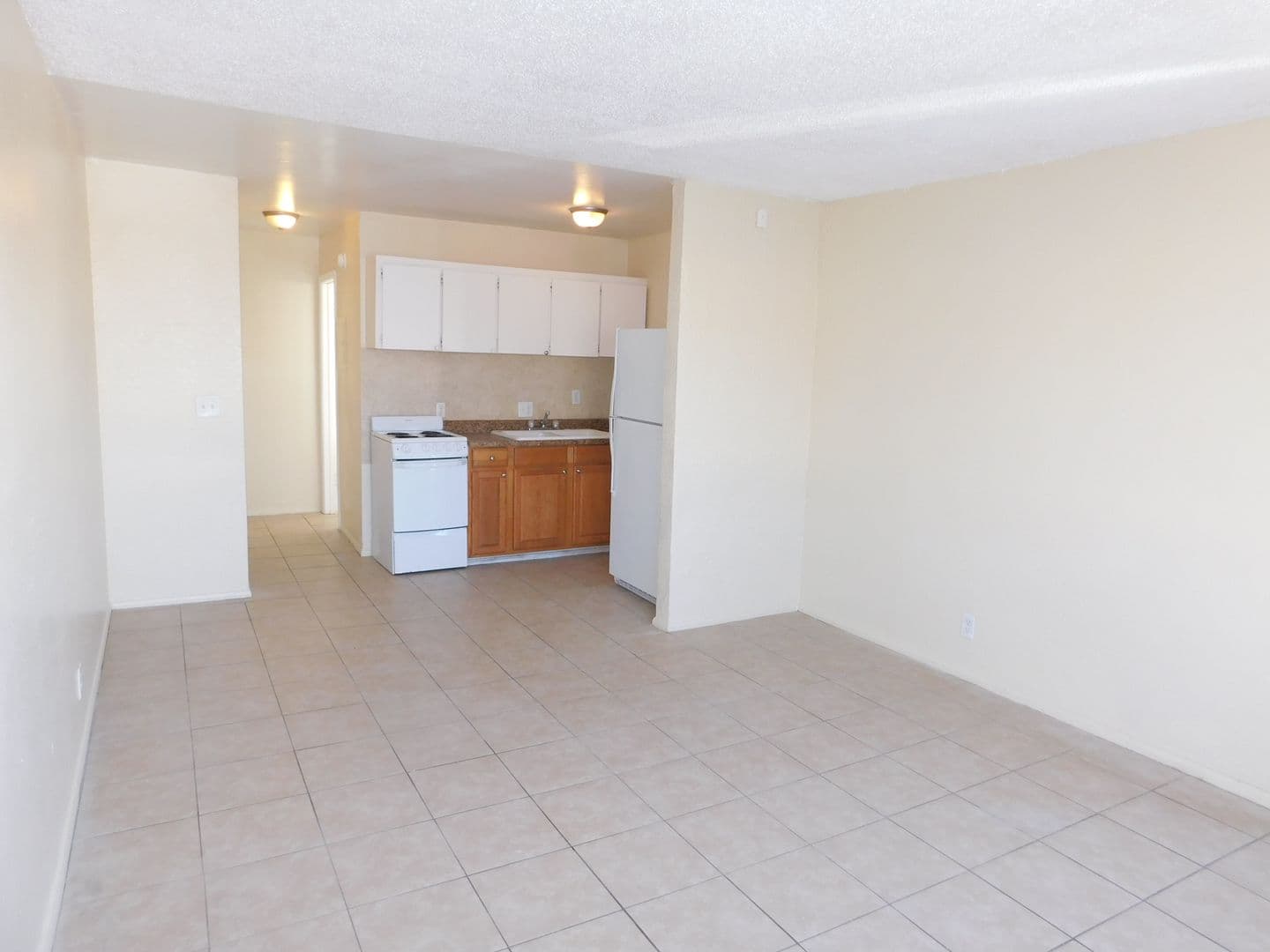 North Las Vegas Condo: 3021 E Carey Ave Unit 4