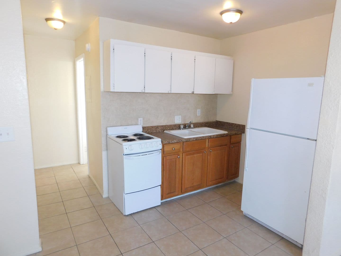North Las Vegas Condo: 3021 E Carey Ave Unit 4