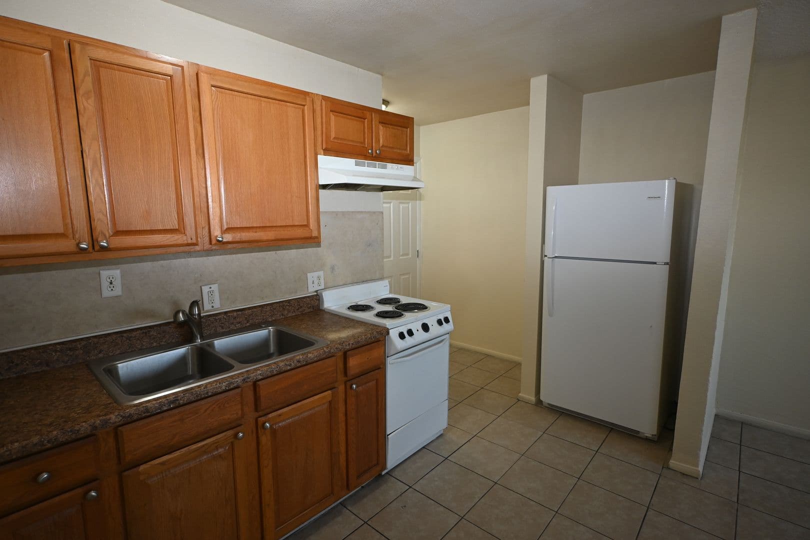 North Las Vegas Condo: 3021 E Carey Ave Unit 6
