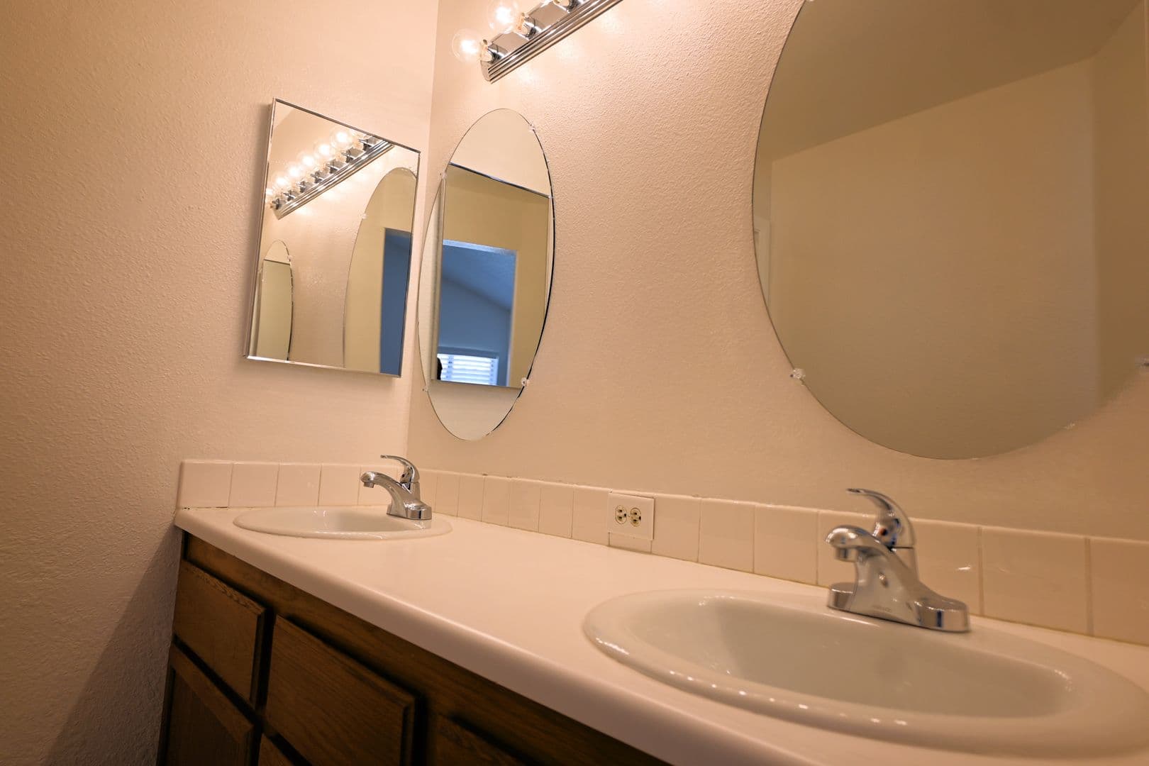 Las Vegas House: 4156 Overbrook Dr