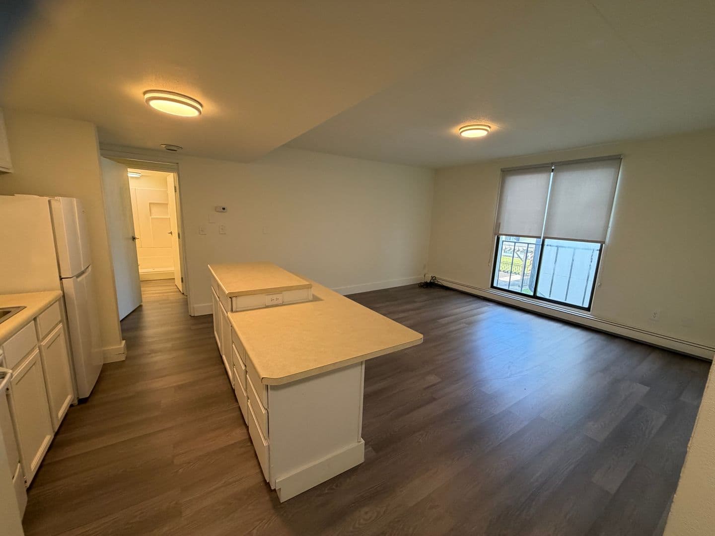 Milwaukee Apartment: 7290 W Dean Rd