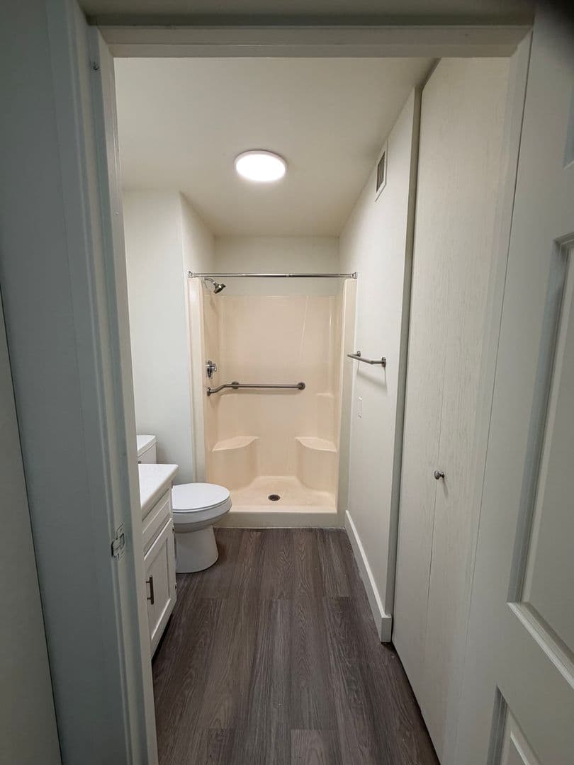 Milwaukee Apartment: 7300 W Dean Rd