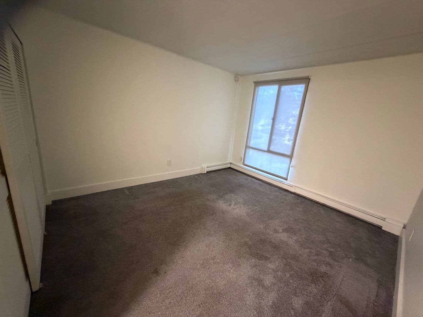 Milwaukee Apartment: 7300 W Dean Rd