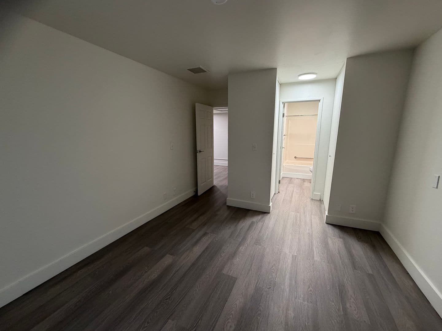 Milwaukee Apartment: 7300 W Dean Rd