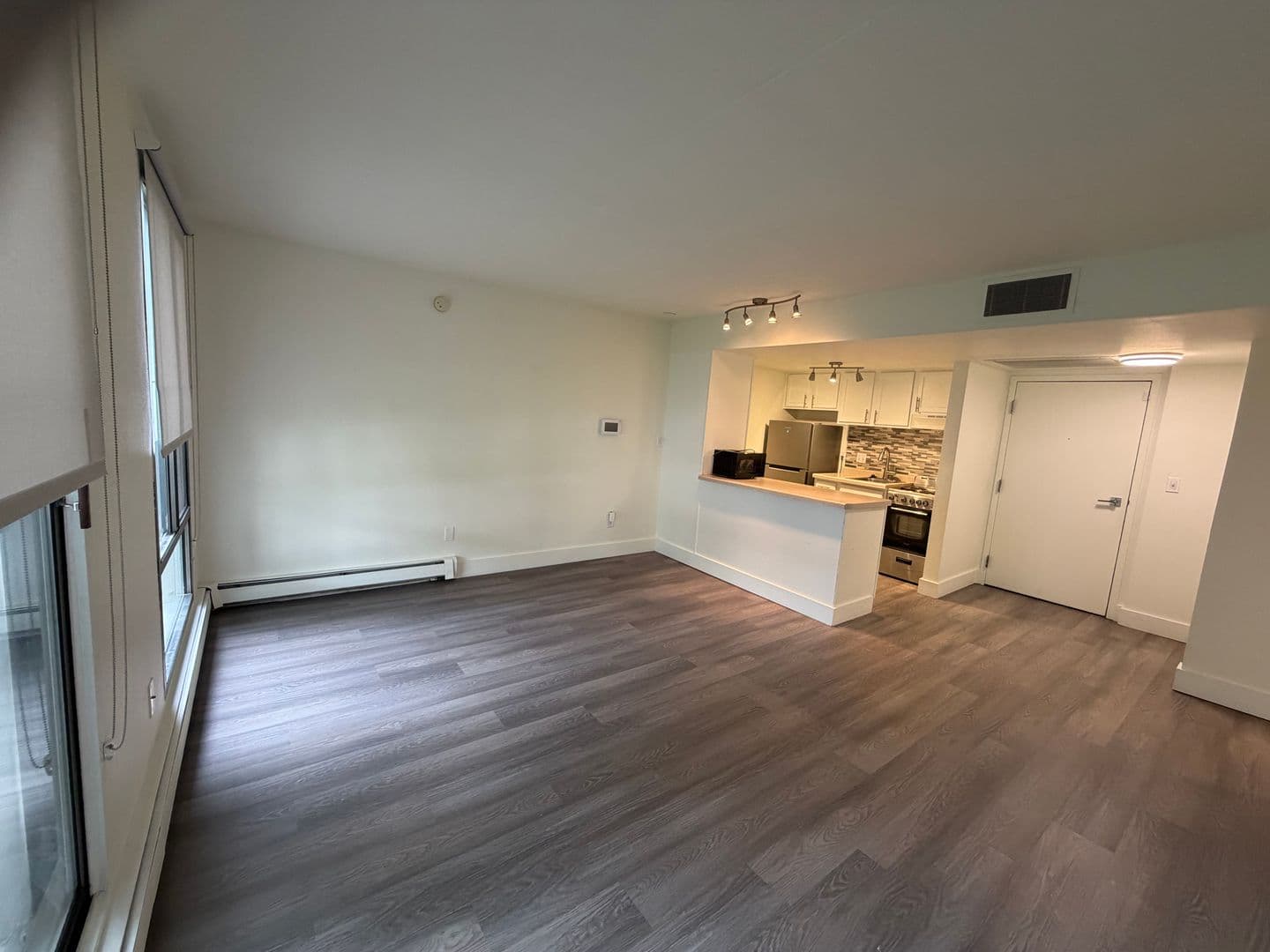 Milwaukee Apartment: 7300 W Dean Rd