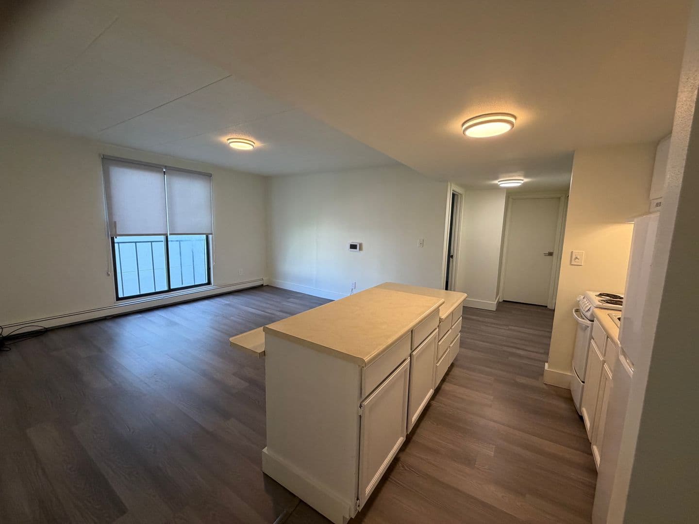 Milwaukee Apartment: 7290 W Dean Rd