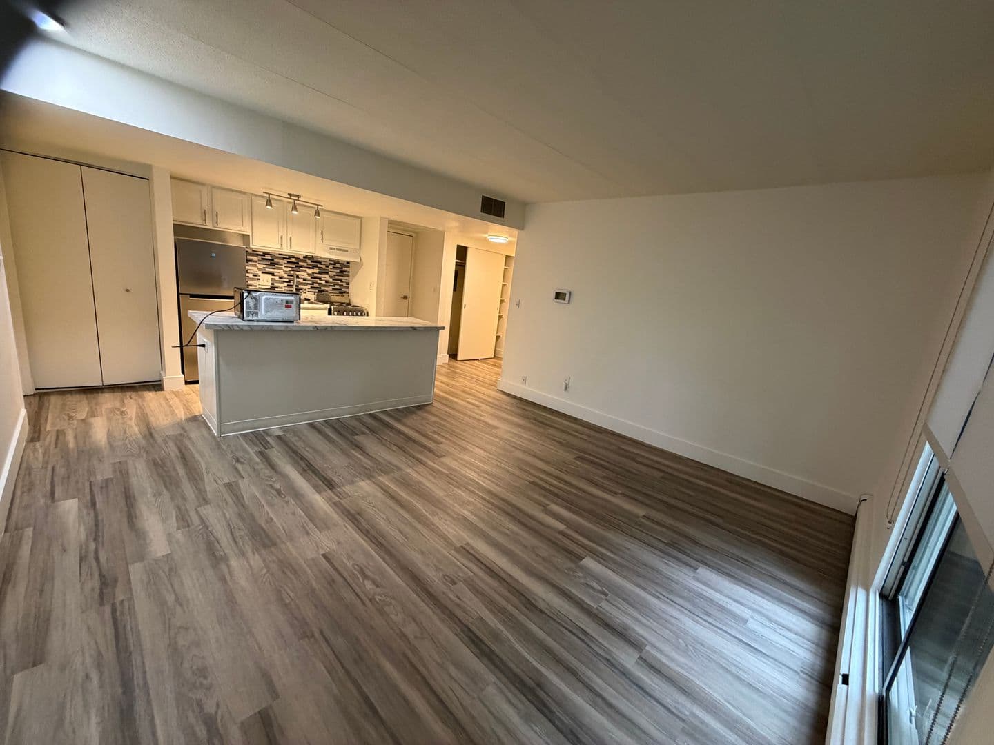 Milwaukee Apartment: 7300 W Dean Rd