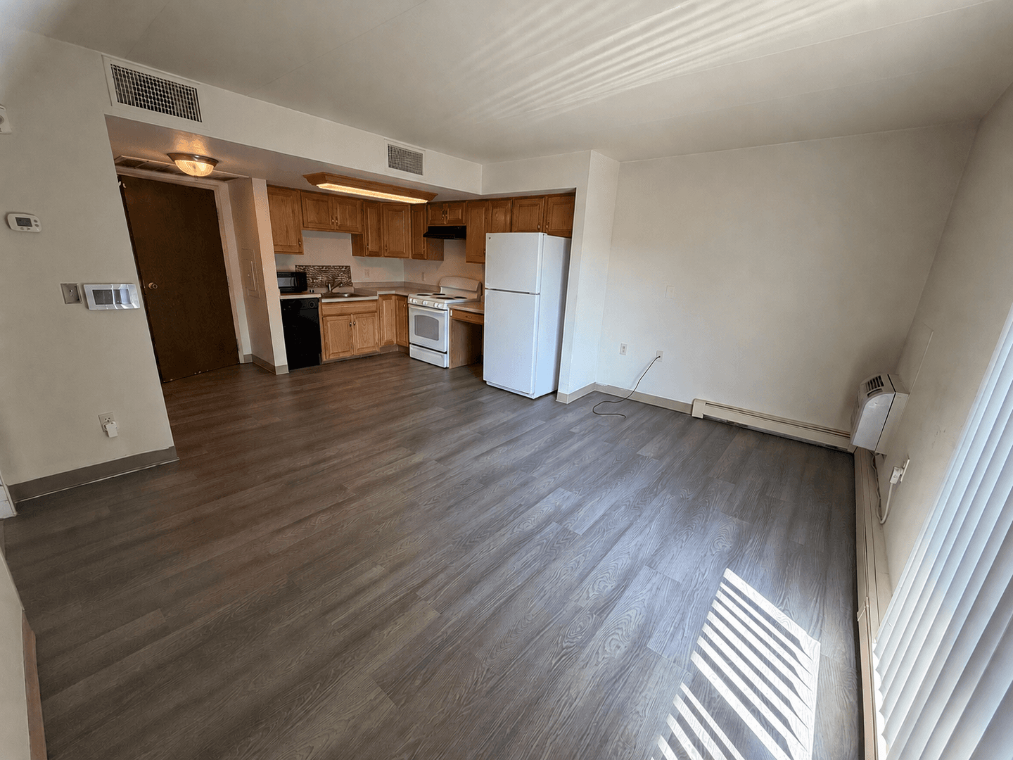 Milwaukee Apartment: 7290 W Dean Rd