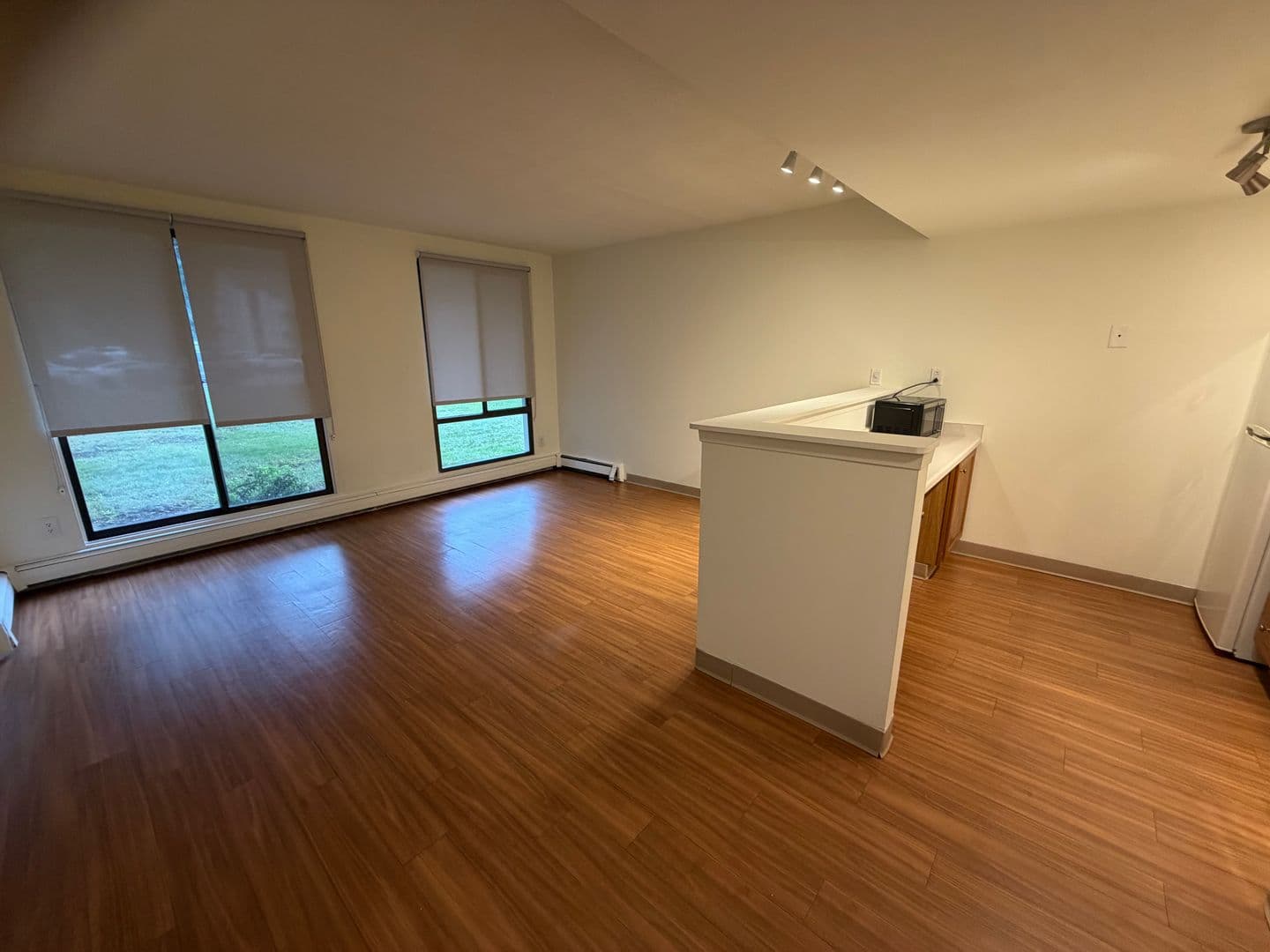 Milwaukee Apartment: 7300 W Dean Rd