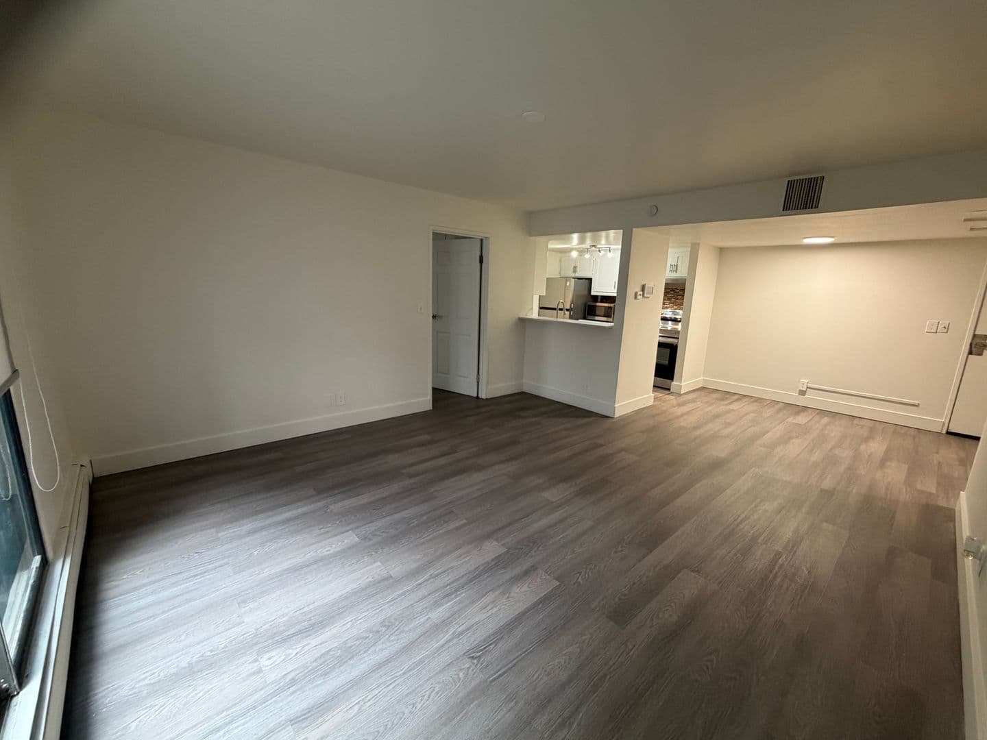 Milwaukee Apartment: 7300 W Dean Rd
