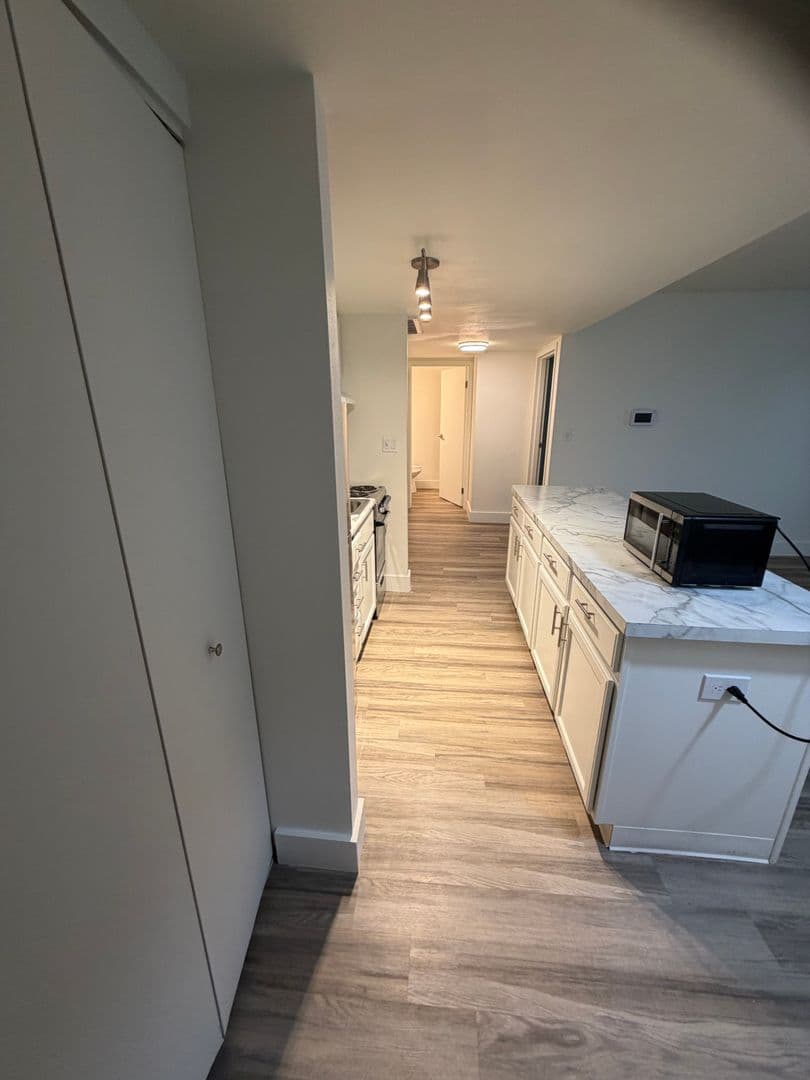 Milwaukee Apartment: 7300 W Dean Rd