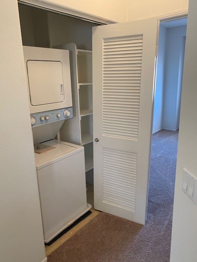 Covina Apartment: 501-521 N Lark Ellen Ave