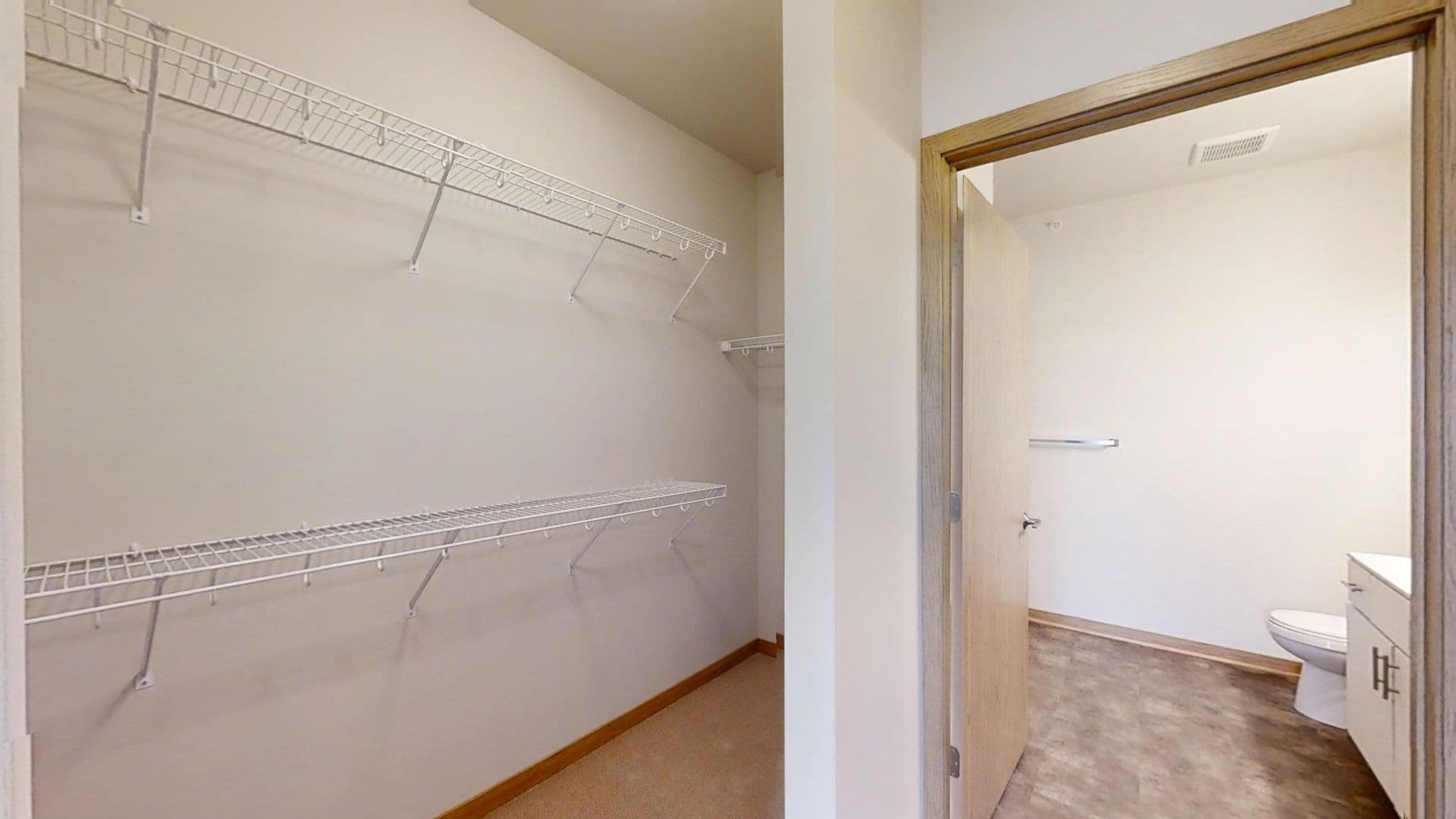 Menomonee Falls Apartment: N88 W15092 Main Street