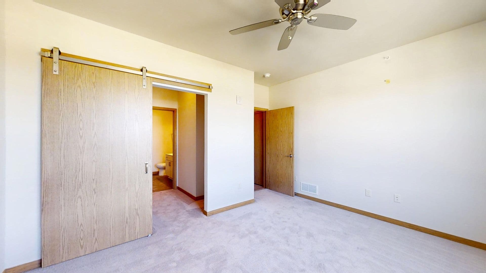 Menomonee Falls Apartment: N88 W15092 Main Street