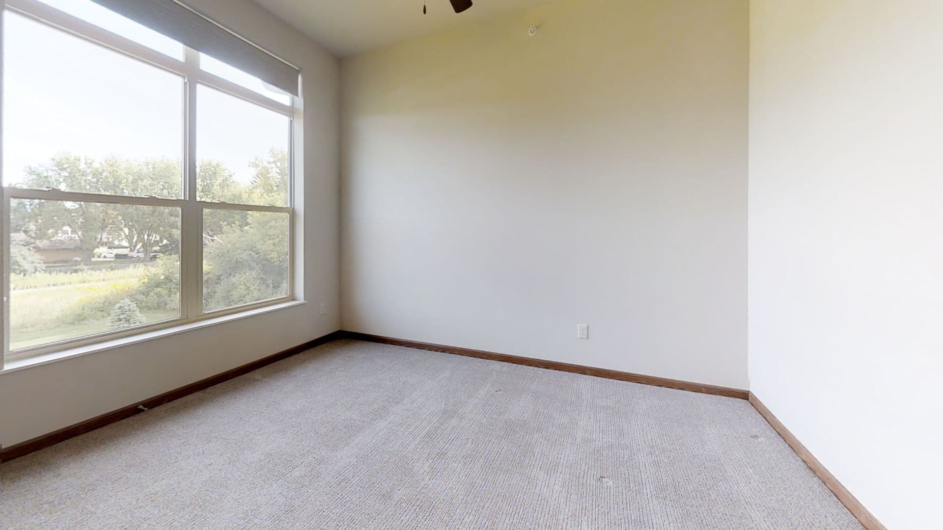 Germantown Apartment: N115 W16090 Saxony Village Boulevard
