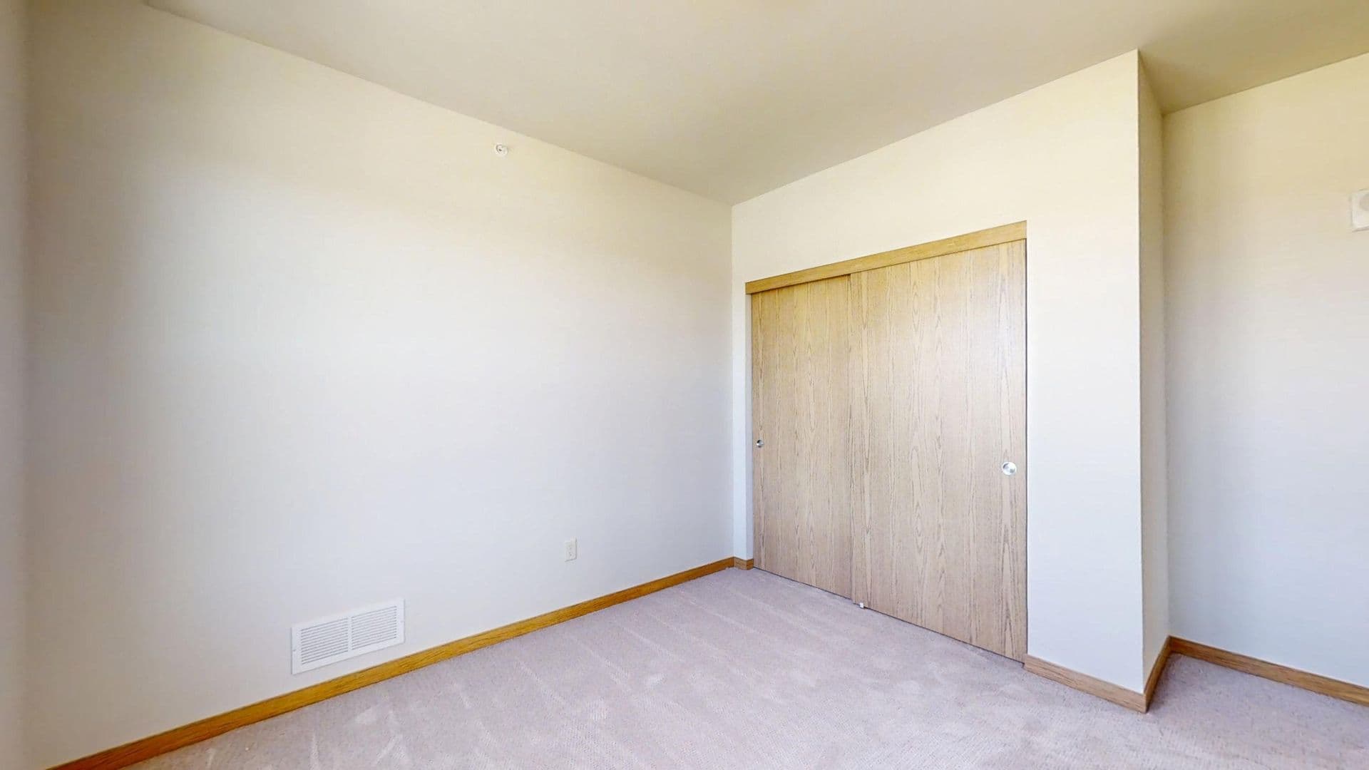 Menomonee Falls Apartment: N88 W15092 Main Street