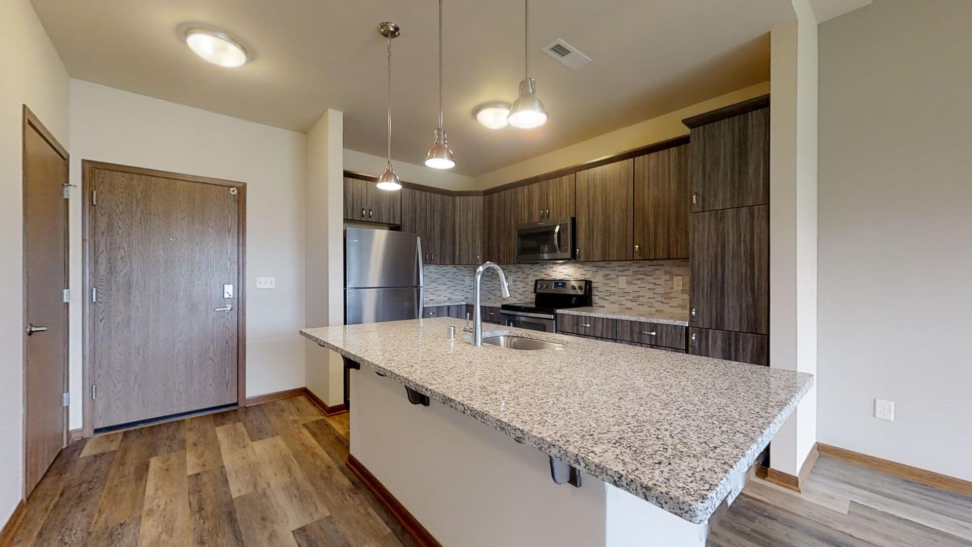 Germantown Apartment: N115 W16090 Saxony Village Boulevard