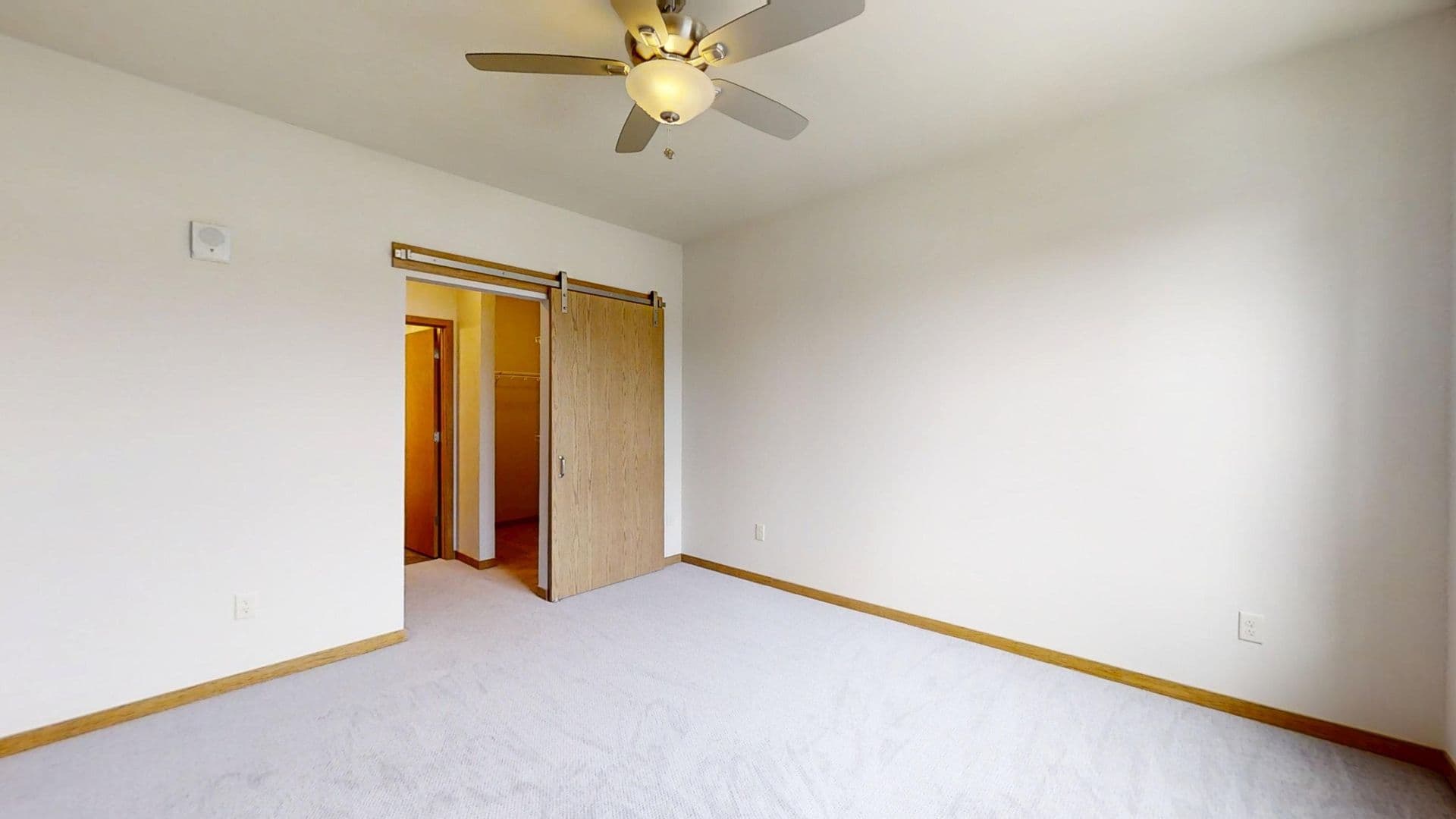 Menomonee Falls Apartment: N88 W15092 Main Street