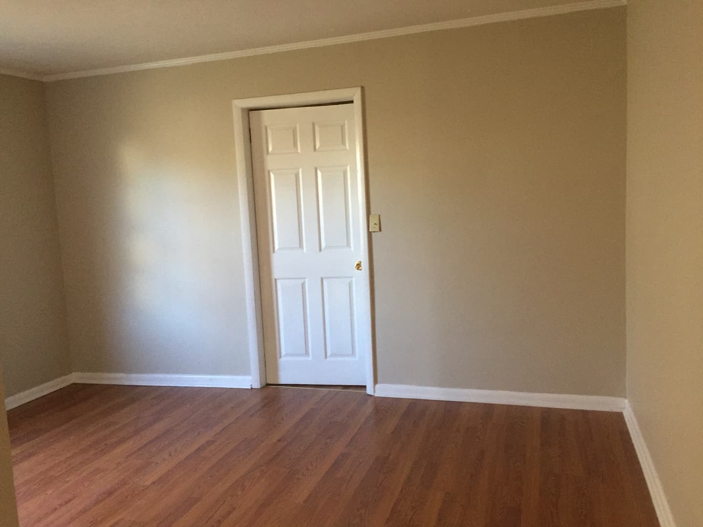 Anniston House: 401 Williamson Avenue