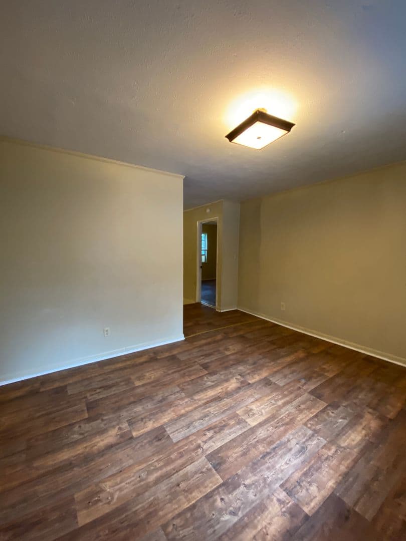 Oxford Apartment: Humphries Street Apartments