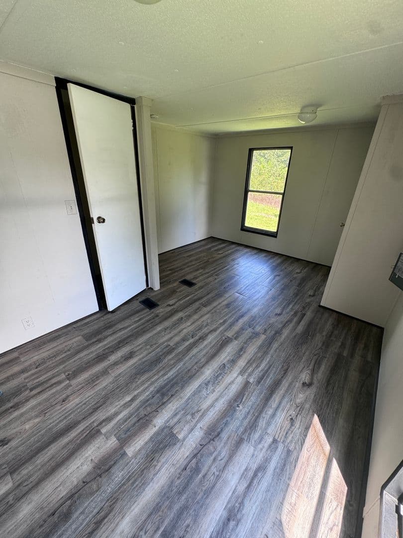 Eastaboga Apartment: King Drive