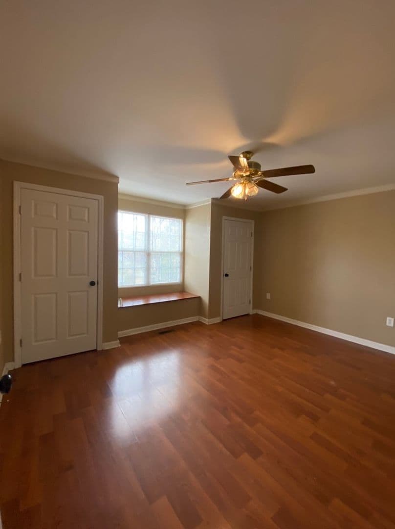 Anniston House: 705 Knox Avenue