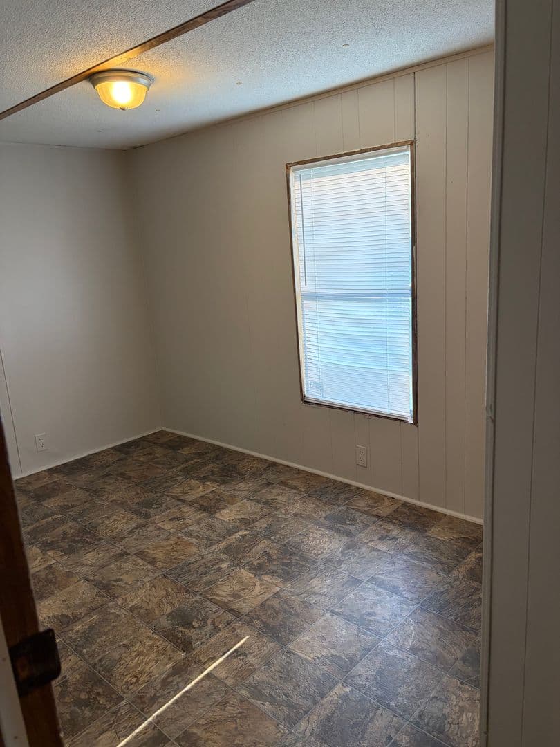 Jacksonville Apartment: 707 E Francis Street