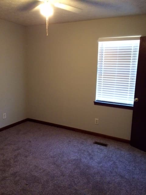 Anniston House: 1501 Patterson Street