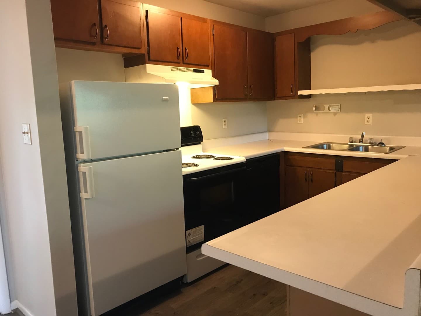 Anniston House: 1415 Christine Ave. #23