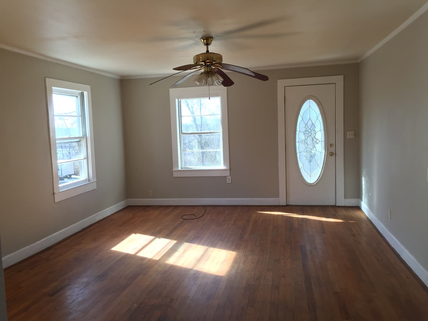 Anniston House: 401 Williamson Avenue