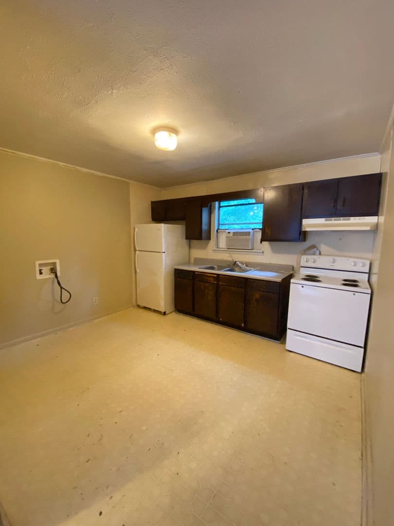 Oxford Apartment: Humphries Street Apartments