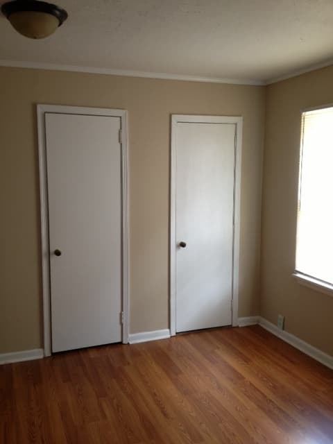 Anniston House: 401 Williamson Avenue