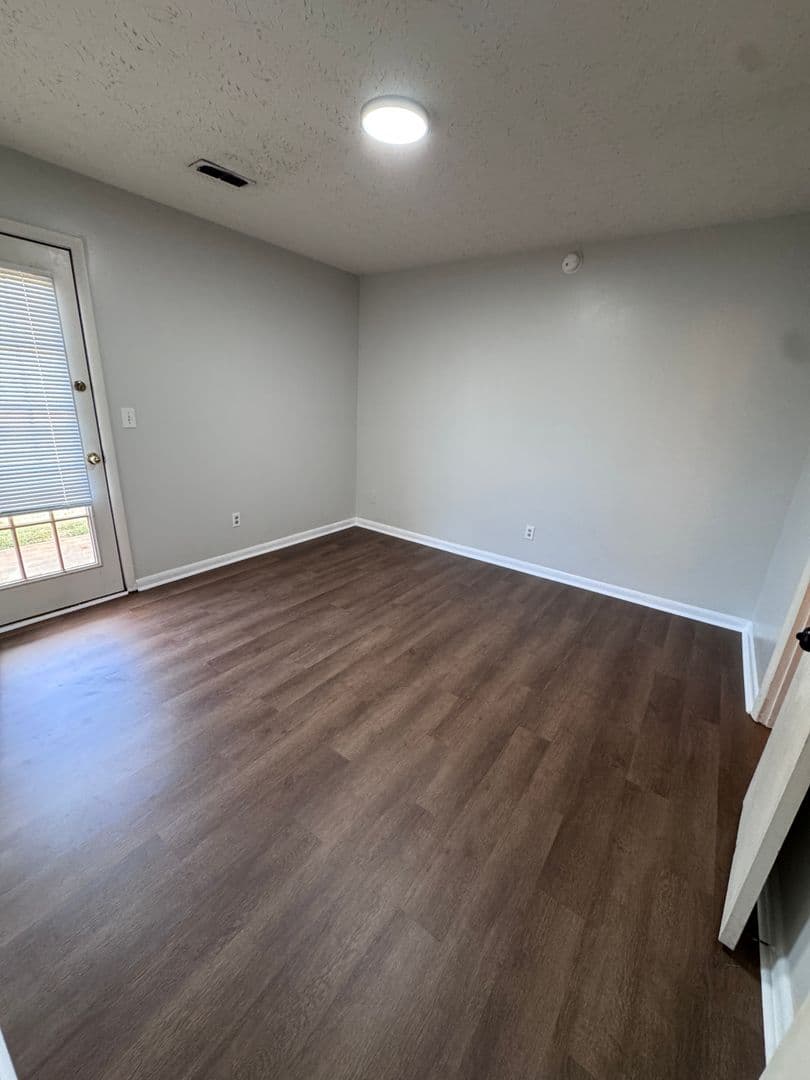 Jacksonville Apartment: 7030 Alexandria/Jacksonville Highway
