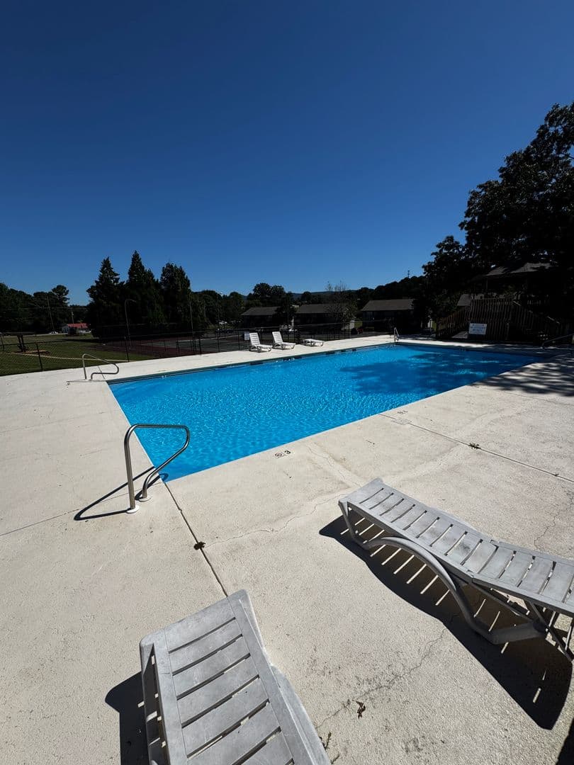 Jacksonville Apartment: 7030 Alexandria/Jacksonville Highway