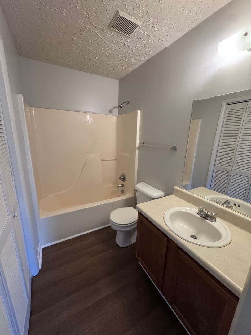 Jacksonville Apartment: 7030 Alexandria/Jacksonville Highway