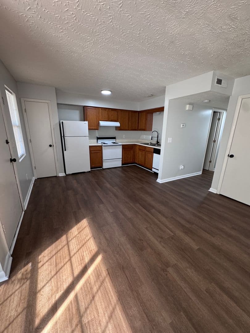 Jacksonville Apartment: 7030 Alexandria/Jacksonville Highway