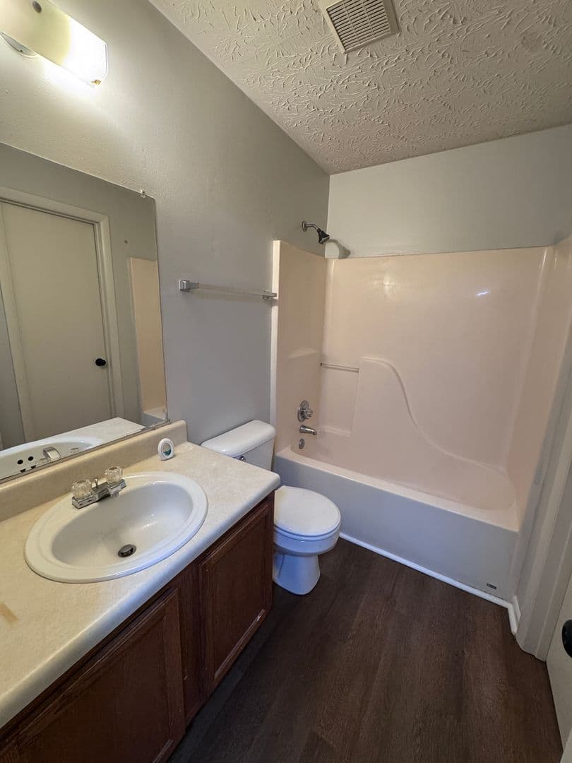 Jacksonville Apartment: 7030 Alexandria/Jacksonville Highway