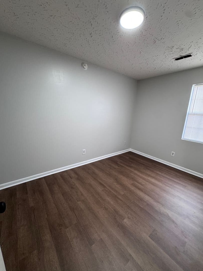 Jacksonville Apartment: 7030 Alexandria/Jacksonville Highway