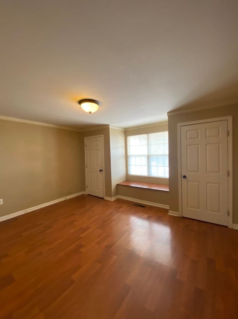 Anniston House: 705 Knox Avenue