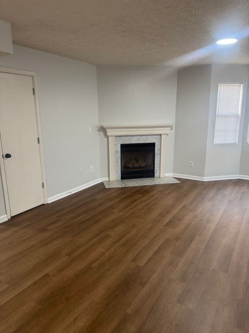 Jacksonville Apartment: 7030 Alexandria/Jacksonville Highway